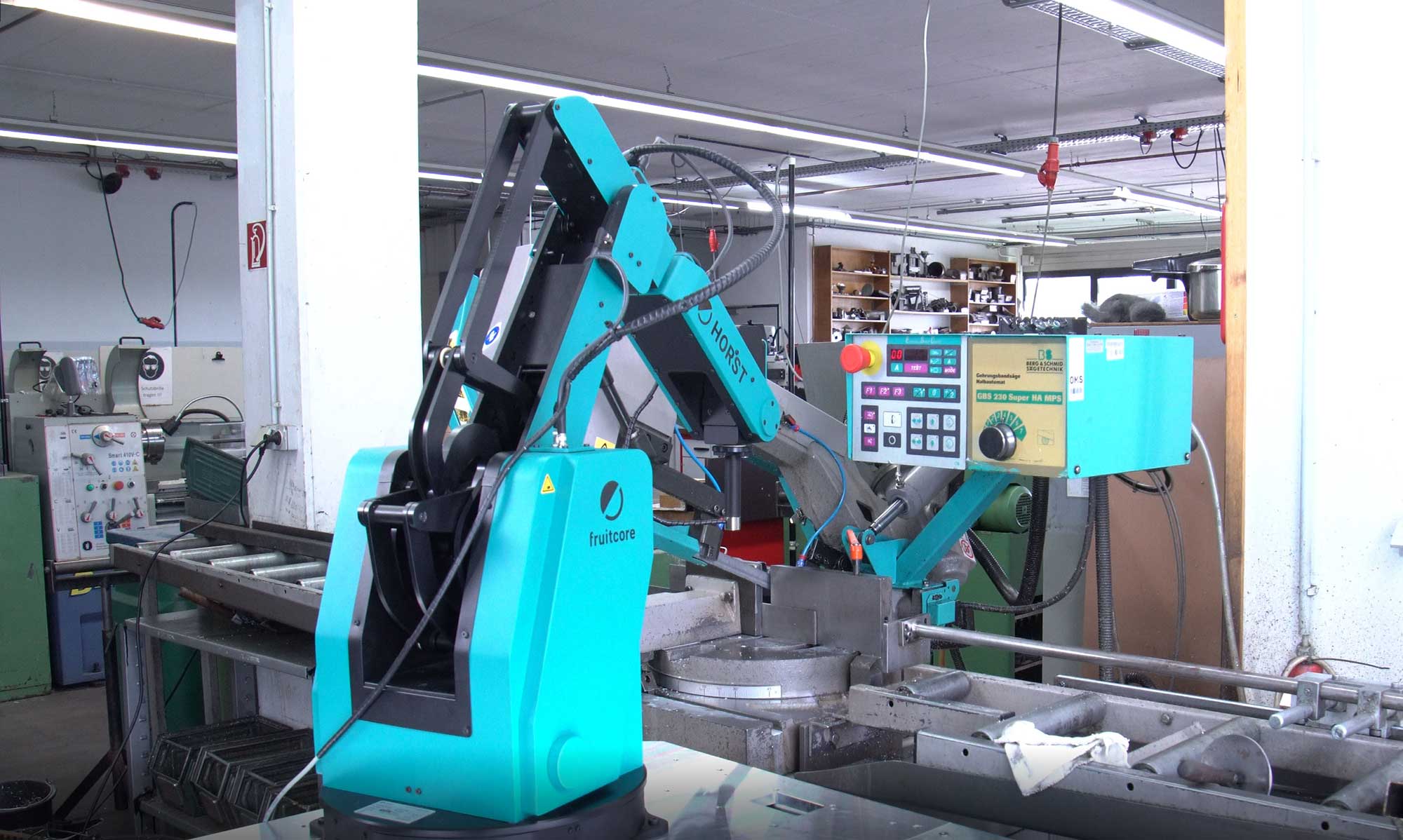 fruitcore-robotics-Roboter-für-Metallverarbeitung-Spanende-Verfahren